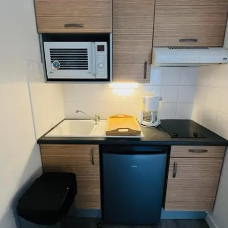 Spacious And Very With Garden Apartman Vannes